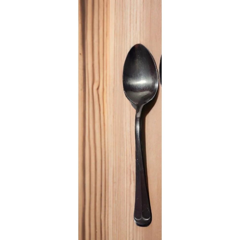 Lot Of 4 Washington Forge SPIRIT OF AMERICA Stainless Teaspoon Korea Flatware